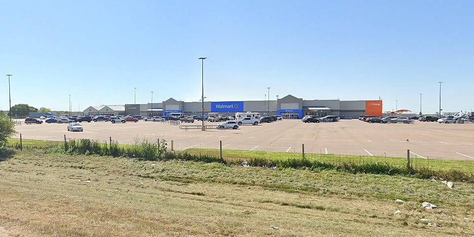 Great Overnight Stop: Lexington, NE (I-80, Exit 237) 3 Walmart in Lexington, Nebraska | I-80 Exit Guide