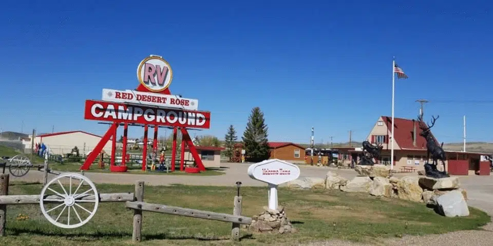 red-desert-rose-campground-–-rawlins,-wy