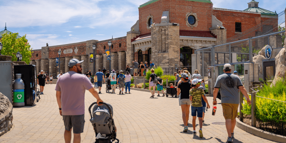 Aquarium at The Toledo Zoo | I-80 Exit Guide | Photo Credit: The Toledo Zoo